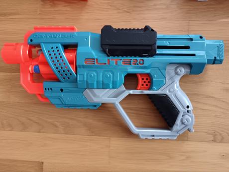 Detske hračky - zbrane, 