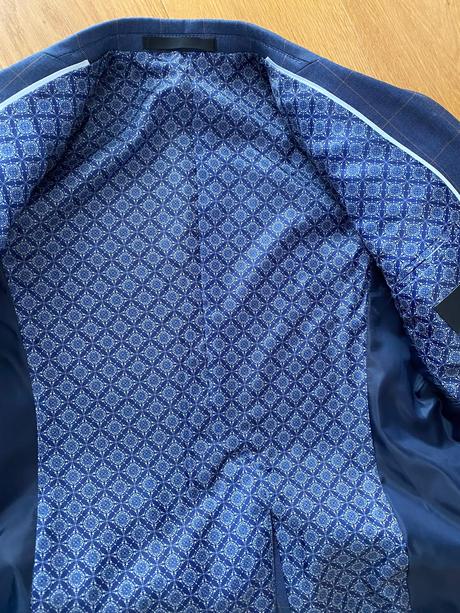 Chlapčenský oblek veľ.146, 146