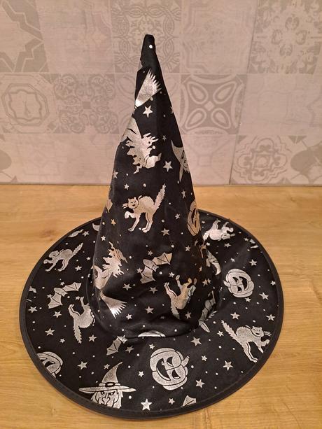 Klobúk čarodejnica, 