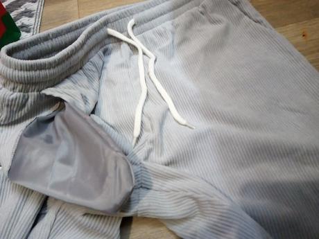 Vymakané menčestrove nohavice s/m, m