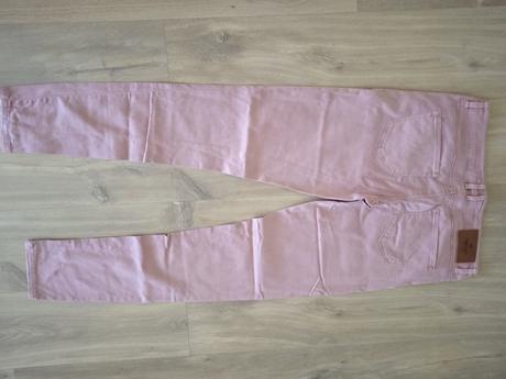 Nohavice, timeout,40