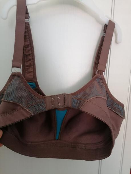 Športová podprsenka, 75b