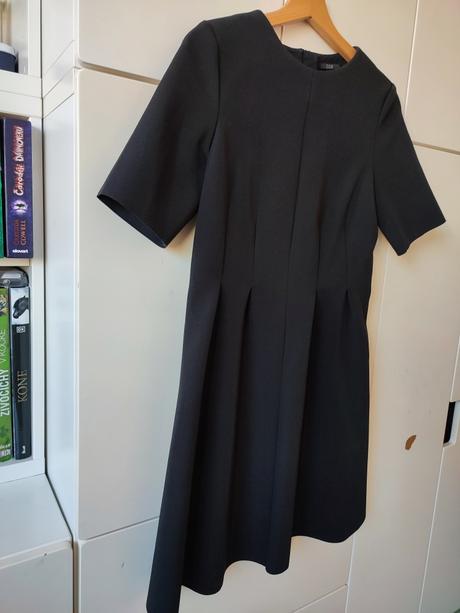 Malé čierne cos, cos,36