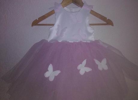 Detské šaty, ručná výroba, s bielymi motýľmi, <50 / 50