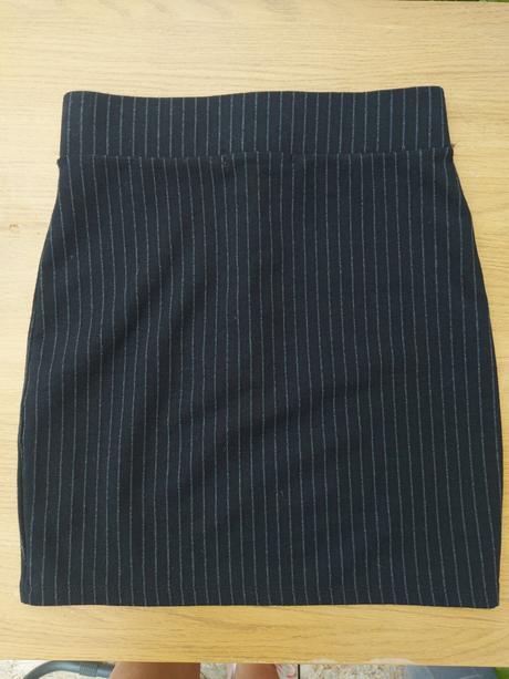 Sukňa, stradivarius,s