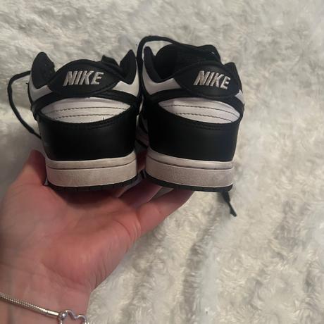 Celokožené tenisky, nike,34