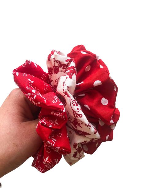 Scrunchie kvietky červená, 