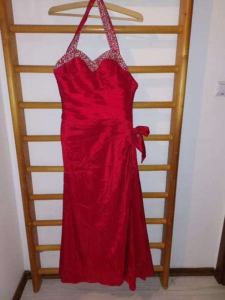 Spoločenské šaty, 38