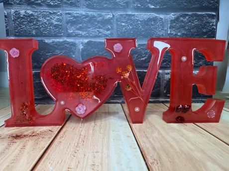 Dekorácie zo živice, 