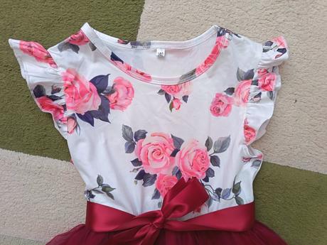 Dievčenské šaty, 140