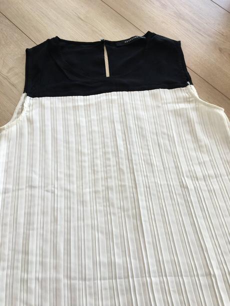 Dámsky čiernobiely top, reserved,34