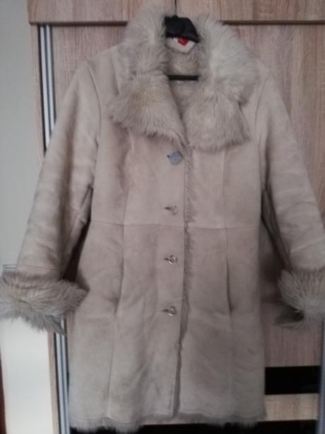 Damsky kožuch, 38