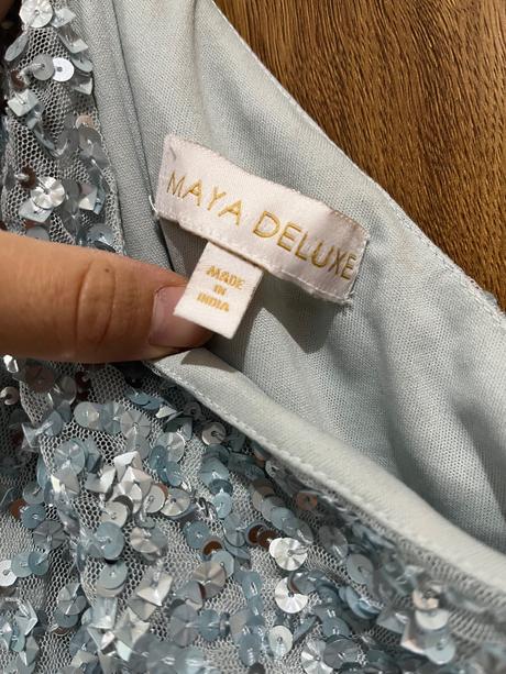 Spoločenské saty, s