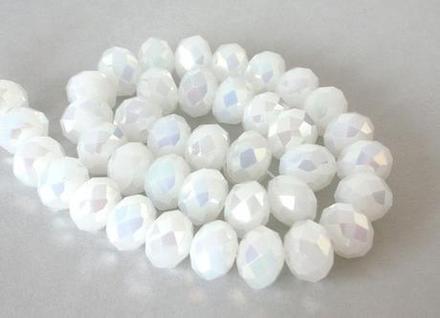Brúsené rondelkové korálky biele 10 mm, 