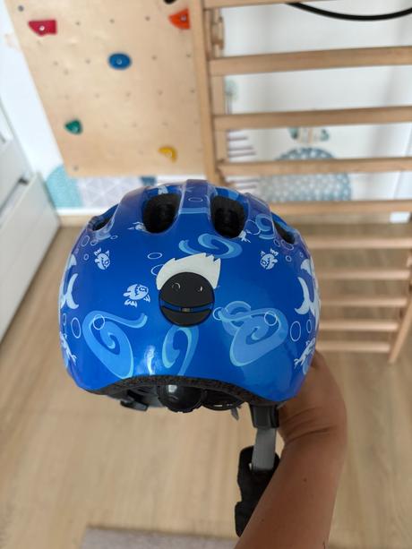 Cyklo helma abus, s