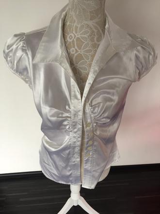 Biela blúzka veľkosť s/m, m