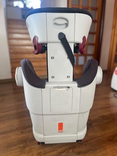 Autosedacka britax romer kidfix 15-36 kg, britax