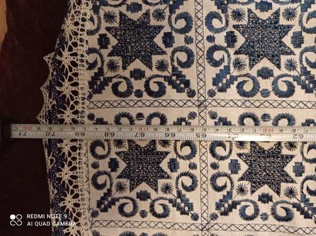 Obrus nový ručne sity, 