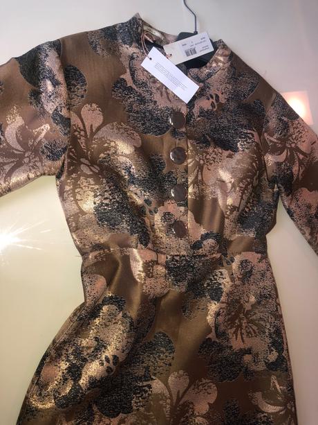 Spoločenské luxusné šaty, 34