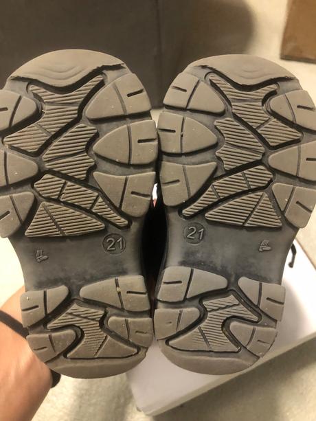 Zimné kožené kožušinkou zateplené čižmičky, 21