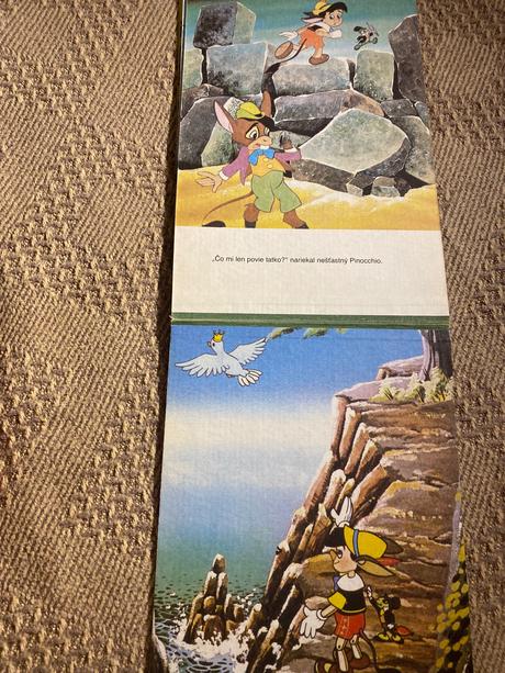 Retro staré leporelo pinocchio walt disney 1990, 