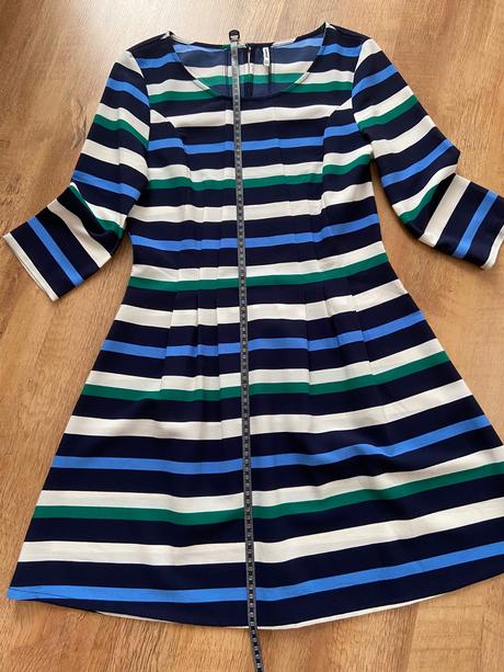 Šaty pruhované, stradivarius,m