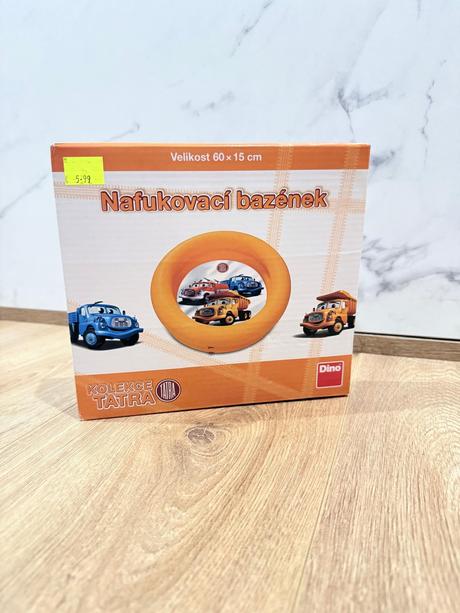 Disney rukávniky a kolesa na plávanie,