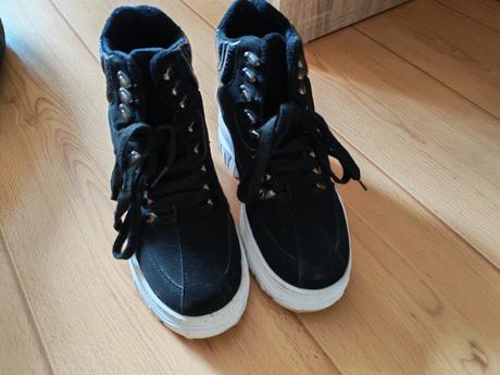 Semišové vysoké tenisky, sinsay,38