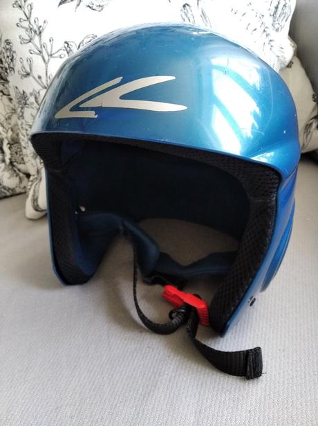 Prilba - veľ. 55 / 56, s