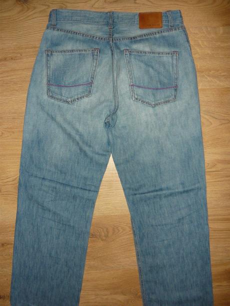 Rifle ,málo nosené -32, refree,32