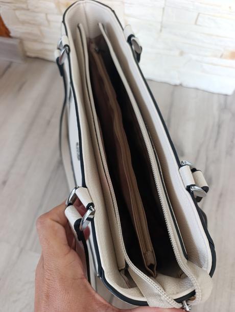 Pekná kabelka, lara bags