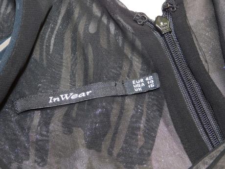 Velmi pekne kvalitne šaty, 42