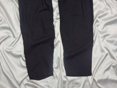 Kvalitné dámske nohavice, 36