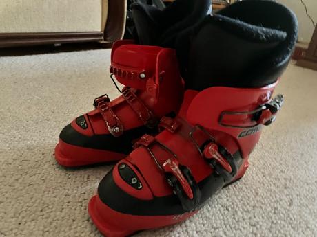 Donovaly pouzivane lyziarky, rossignol,22