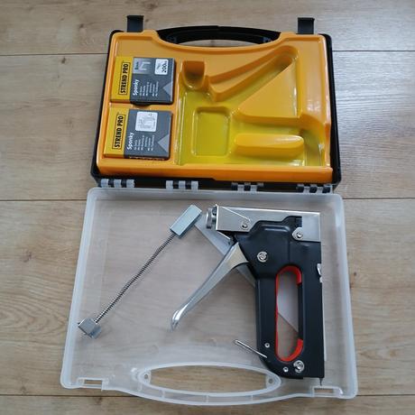 Sponkovačka strend pro s221 + sponky 8 mm, 