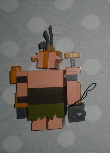 Mattel minecraft legends portal guard super boss,
