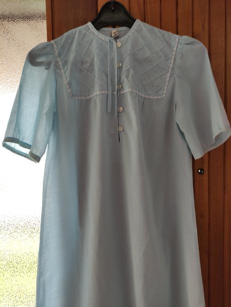 Nočná košeľa, 45