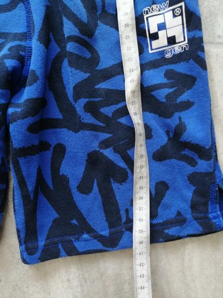 Dvoje šortky v140, bavlna, 140