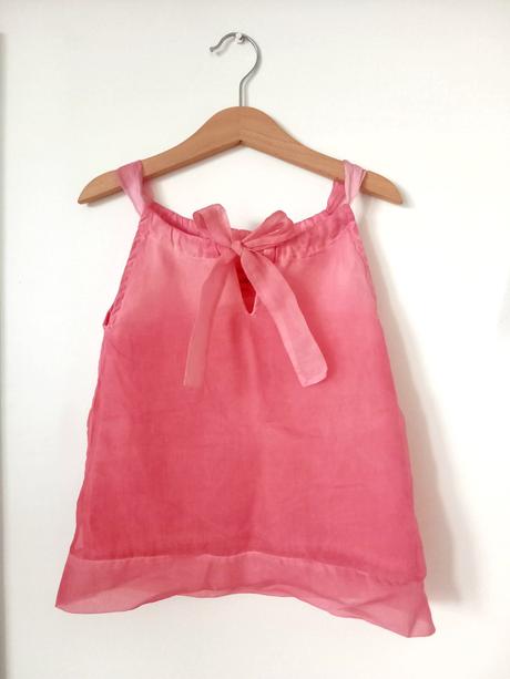 Čisto hodvábny top zn. olive, veľ. 4 roky, 110