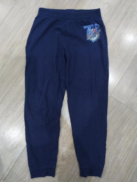 Spiderman tepláky, v. 122/128, marvel,122