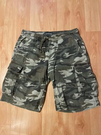 Krátke nohavice, 30