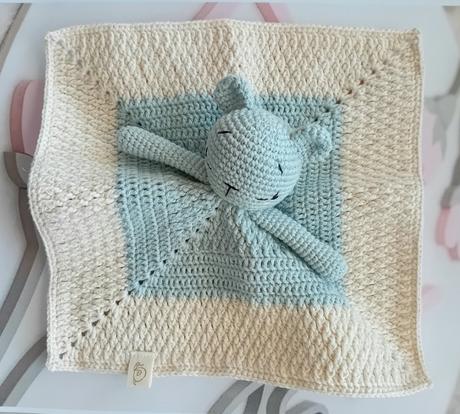 Háčkovaný mojkáčik belle,