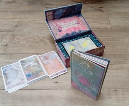 Astrology heavenly bodies karty a kniha, 