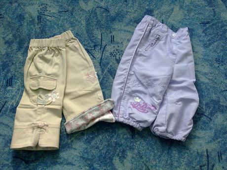 Béžové riflíky a fialové podšité gaťušky, st. bernard,68