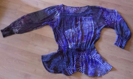 Asymetrická predĺžená halenka, 44