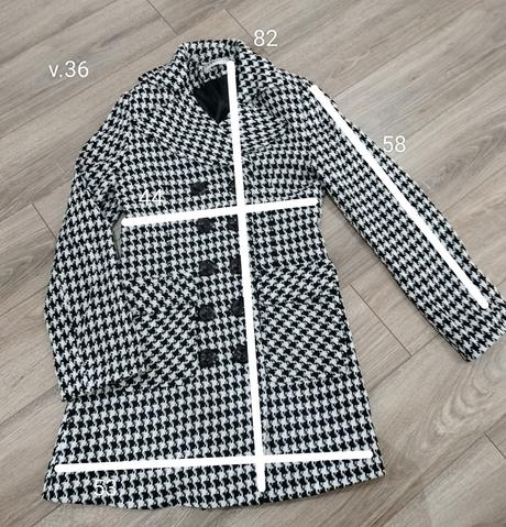 Kabát, 36