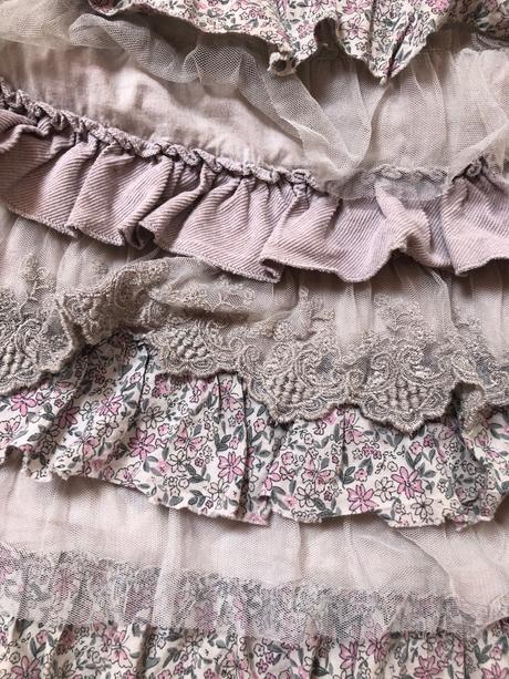 Nadherne saty, next,104