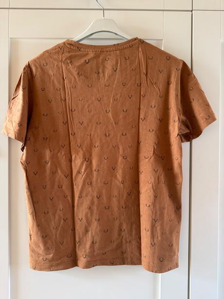 Tričko s, reserved,s