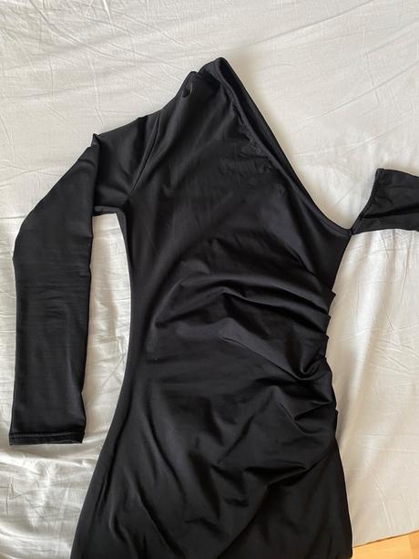 Slávnostné šaty, s