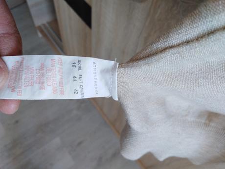 Oversize svetrik, atmosphere